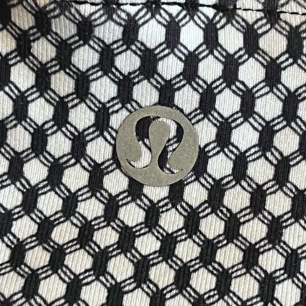 Lululemon Women's Size 6 Thick Strappy Open Back Geometric Padded Bra Tank Top - Picture 3 of 11